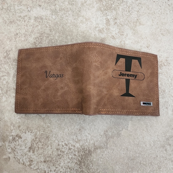 Varga Brown Leather Wallet - Picture 4 of 5